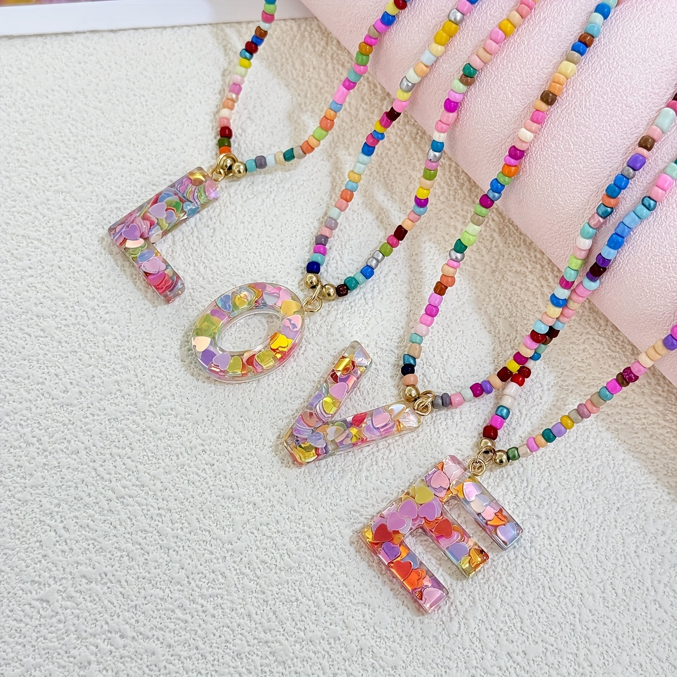 

1pc Y2k Fashion Resin Pendant Necklace For Women, Cute Colorful Beaded 26 Alphabet Letter Charm, Glass Sequin Daily & Music Festival Accessory, Wear