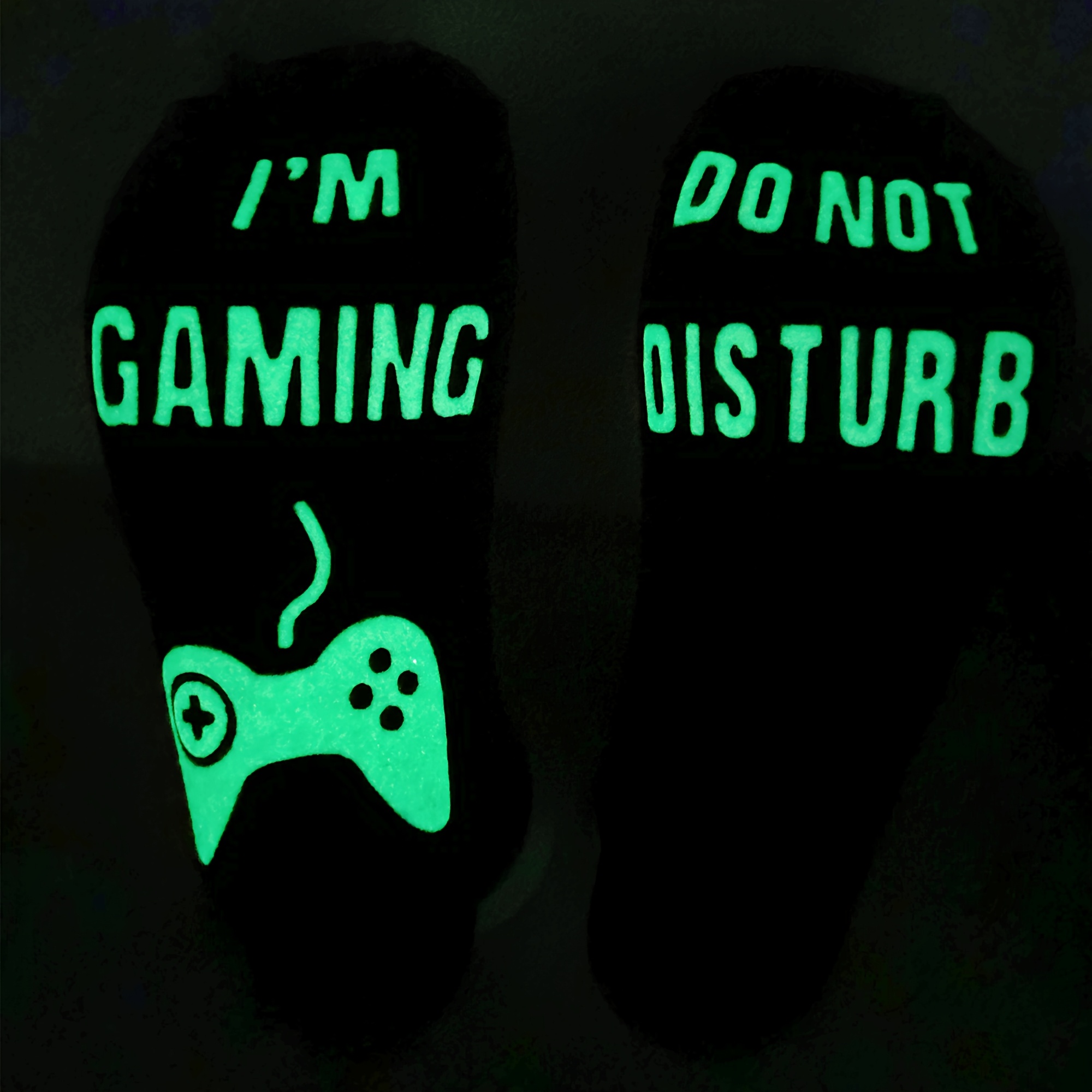 TEMU Unisex -the-dark Mid-calf Anti-slip Floor Socks With "do Not Disturb, I'm Gaming" Design - Sweat-absorbing And Breathable Casual Short Socks, Sweat-resistant