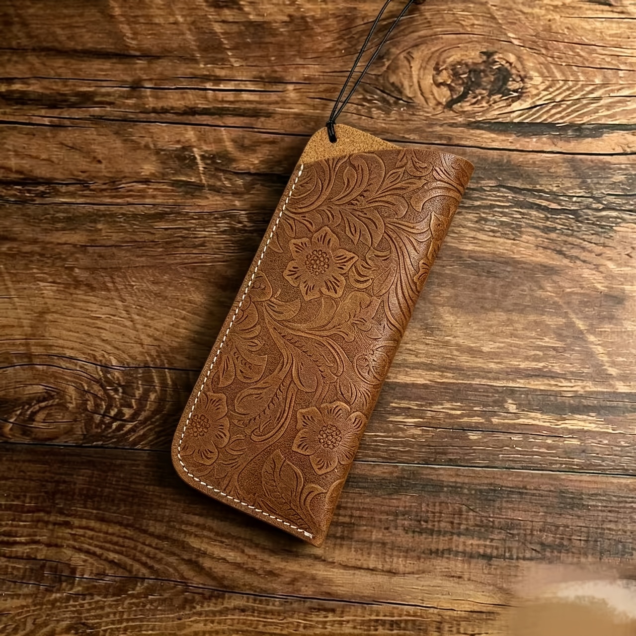 Original Hand-Carved Full-Grain Leather Glasses Pouch - Retro Genuine Leather Case for & Eyeglasses. Portable, Dust-Proof, Premium-Quality Protective Sleeve for Reading Glasses &. Compact Storage Bag with Slanted Pocket