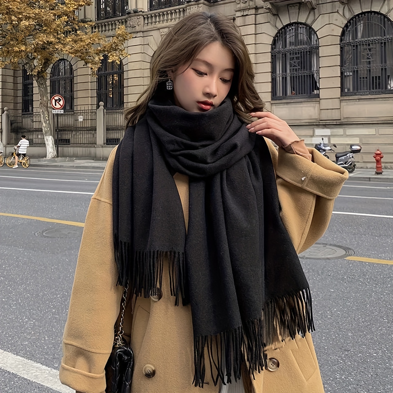 

Elegant Solid Color Scarf For Women - Soft Polyester, Shawl In Black, White, Gray - Autumn & Winter