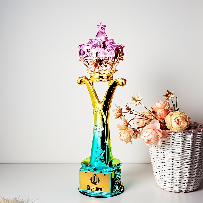 E-shop 1 Stück CRYSTOWN Personalisierte Trophäenmedaille - personalisierter Name/Nummer/Nachricht Resin-Auszeichnungstrophäe, kronenförmiger