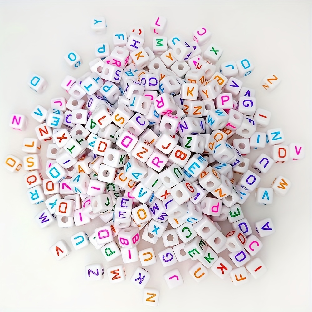 E-shop 300 Stück 6*6mm Große Würfel Acryl Alphabet Buchstaben Perlen A-Z Gemischte Plastikform Lose Perlen für Schmuckherstellung Armbänder Halsketten
