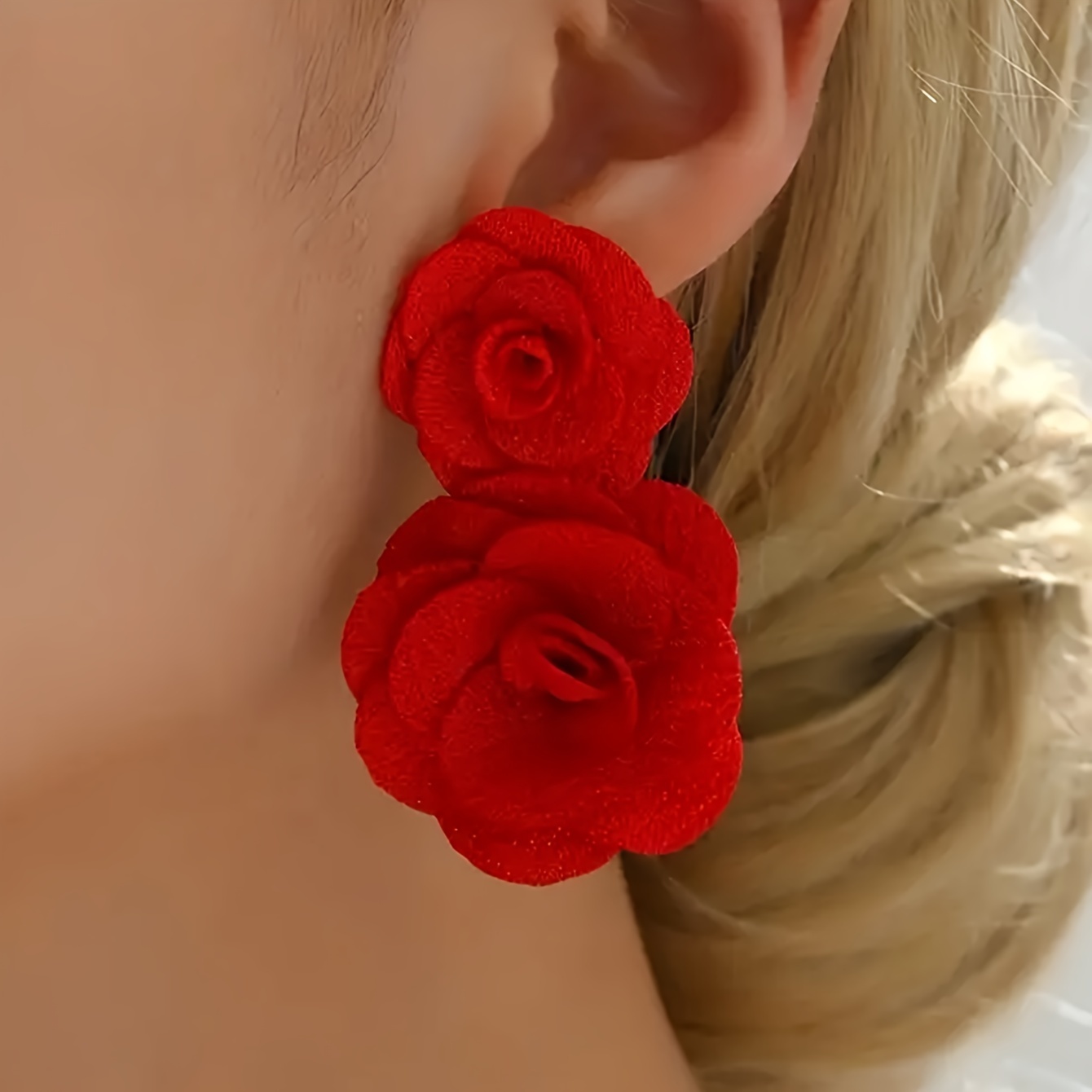 

Boucles d'oreilles à tige en de , style élégant et , accessoire de bijouterie florale tendance pour /été .