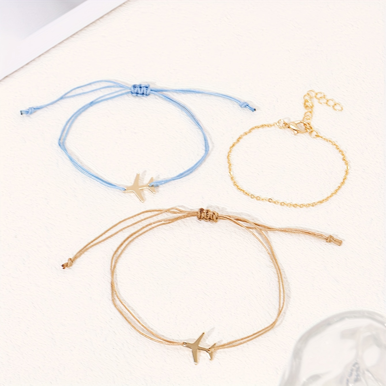 E-shop 3-teiliges modisches Armband-Set, einfache kompakte geflochtene verstellbare Paar-Armbänder mit Flugzeug Kokospalme, Schmuck-Accessoires für