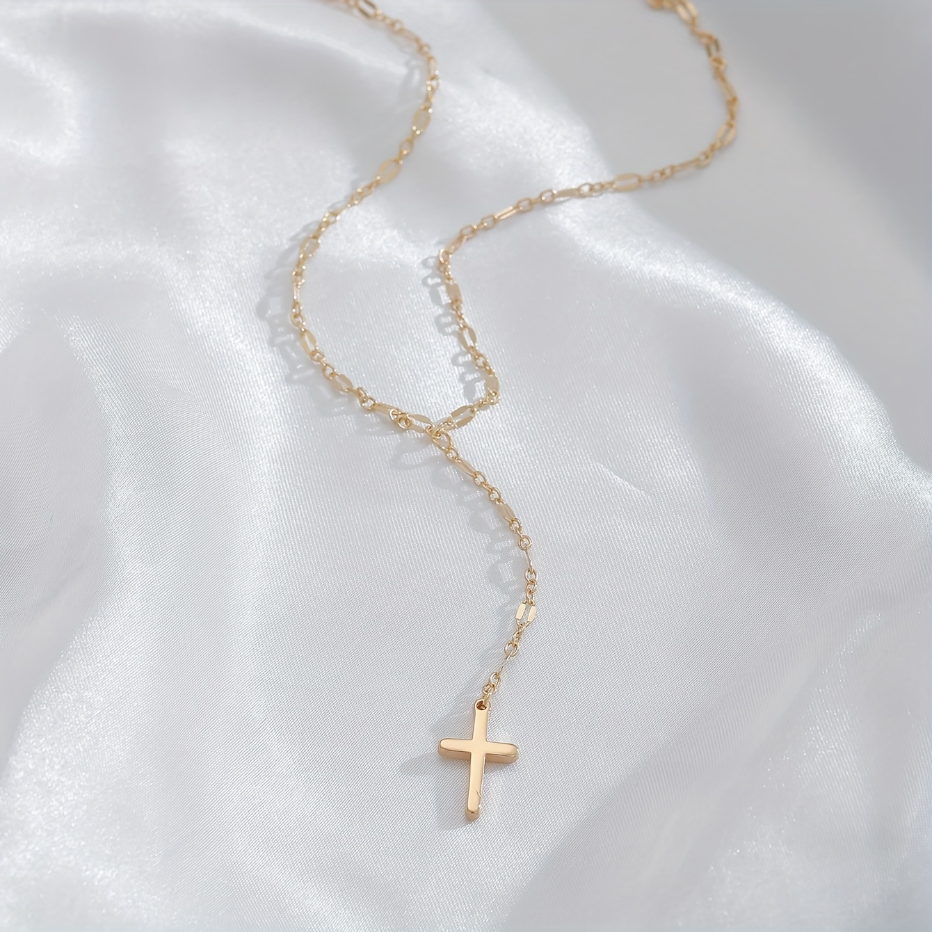 Image of Minimalist Religious Cross Pendant Y-shaped Necklace For Women, Suitable For Daily Wear And Gift , No Gift Box