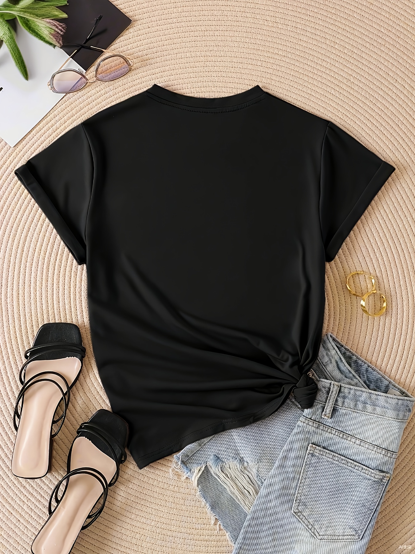 Solid Color Crew Neck T-shirt, Casual Short Sleeve T-shirt For Spring & Summer, Women's Clothing