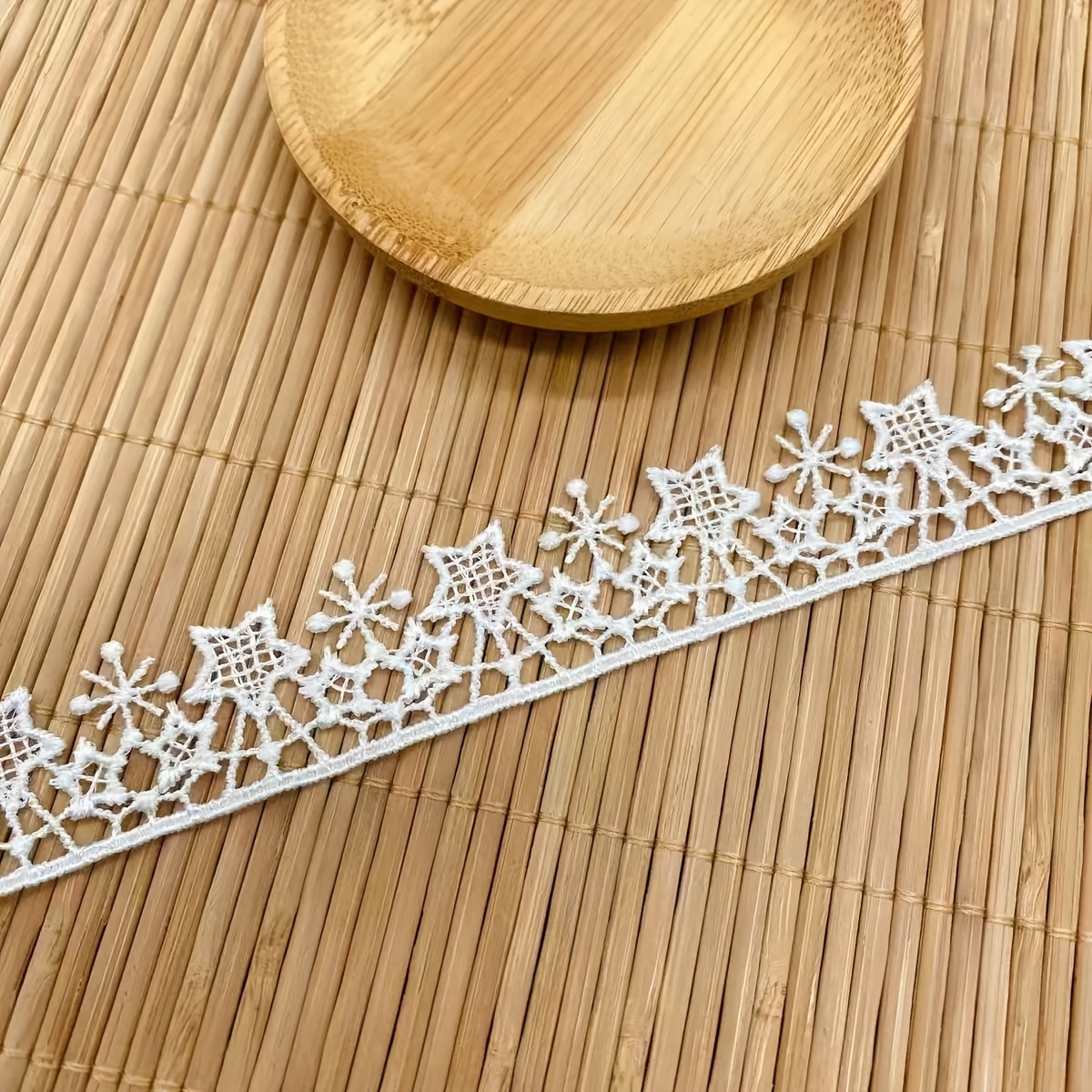 1 Long (2.5cm Wide) White & Black Star Pattern Lace Trim Ribbon - Sewing Edging For Diy Crafts, Clothing, Hair Accessories, Skirt , Cuff Decoration - Starry Border Trimmed Edge