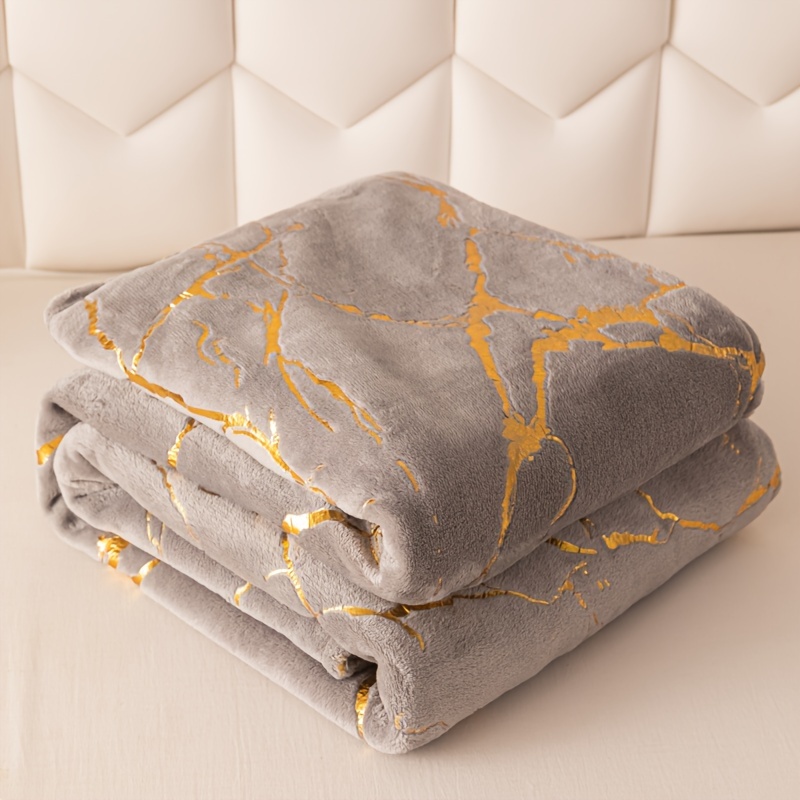 TEMU 1pc de Franela con Estampado de Mármol y Dorado - y para Todas para Sofá, Cama, Sillón - Decoración de Lujo para el Hogar, Accesorio de Sofá |