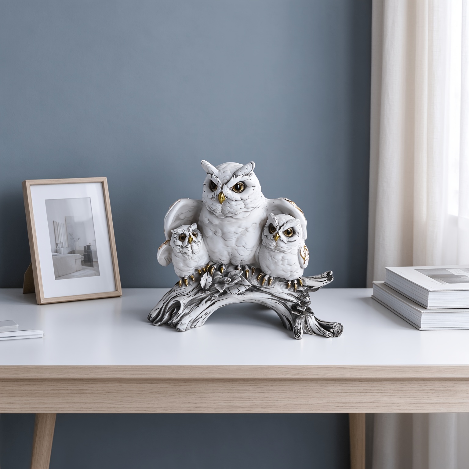 TEMU 1pc Nordic Family Resin Sculpture, Distressed White Texture With Golden Details, Warm And Design, Perfect For Modern, Light Decor, Conveying A