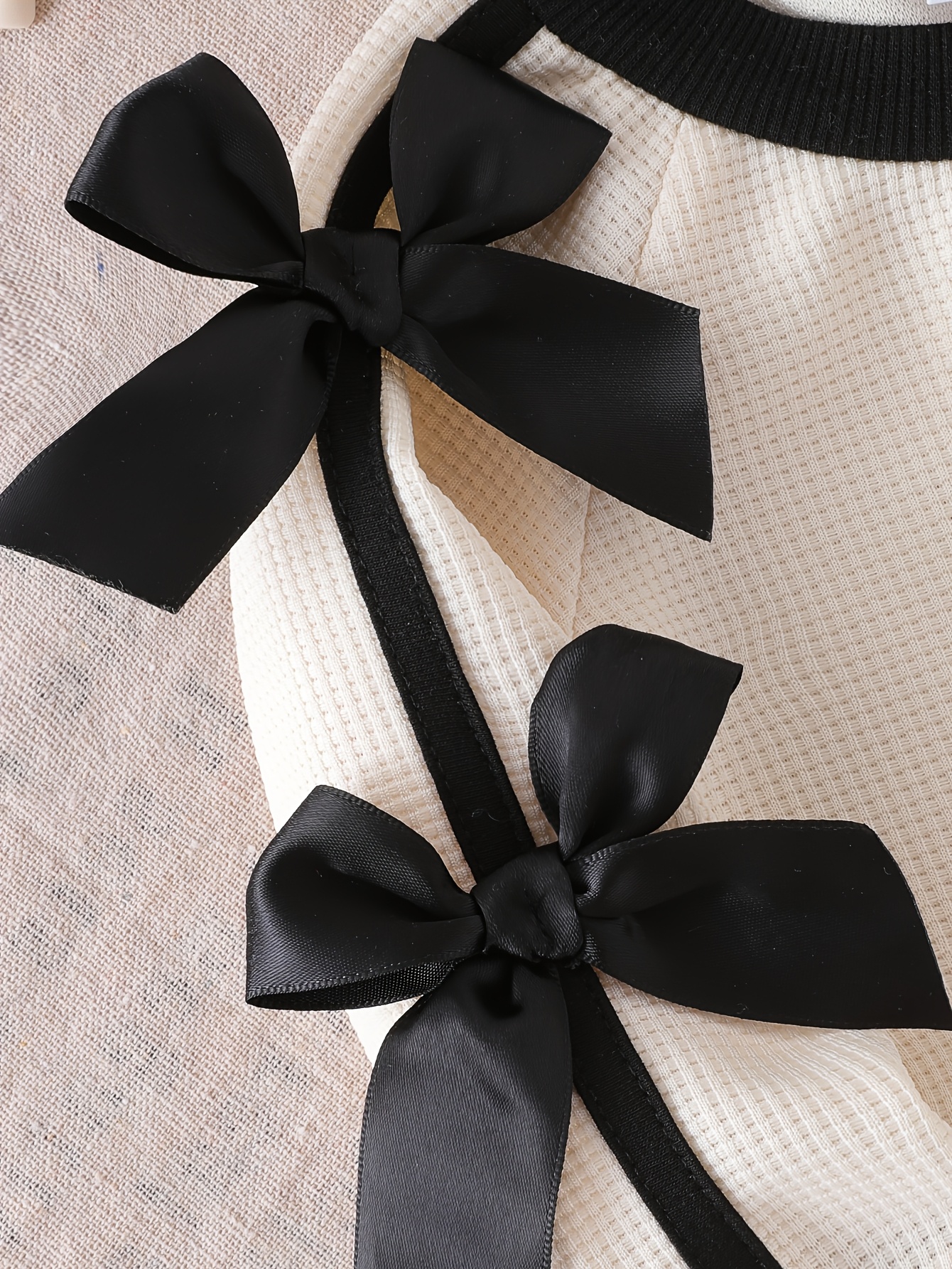 girls 2pcs long sleeve black flared pants set with bow decor for spring autumn   outdoor Product details 1
