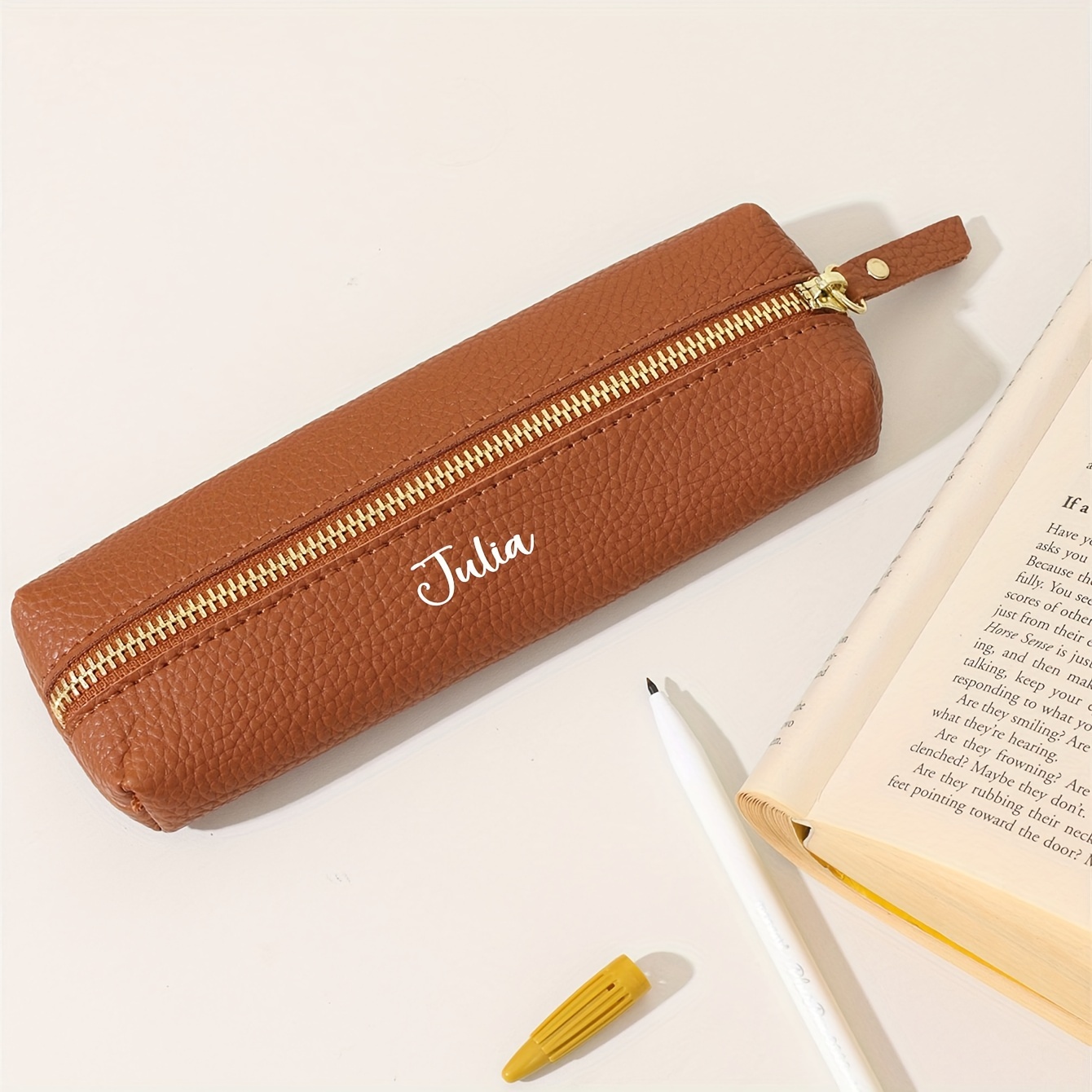 TEMU 1pz Portapenna Personalizzato in PU con - e Qualit� con Chiusura Lampo per Organizzazione Cancelleria e Trucco, Borsa Multifunzionale Portatile