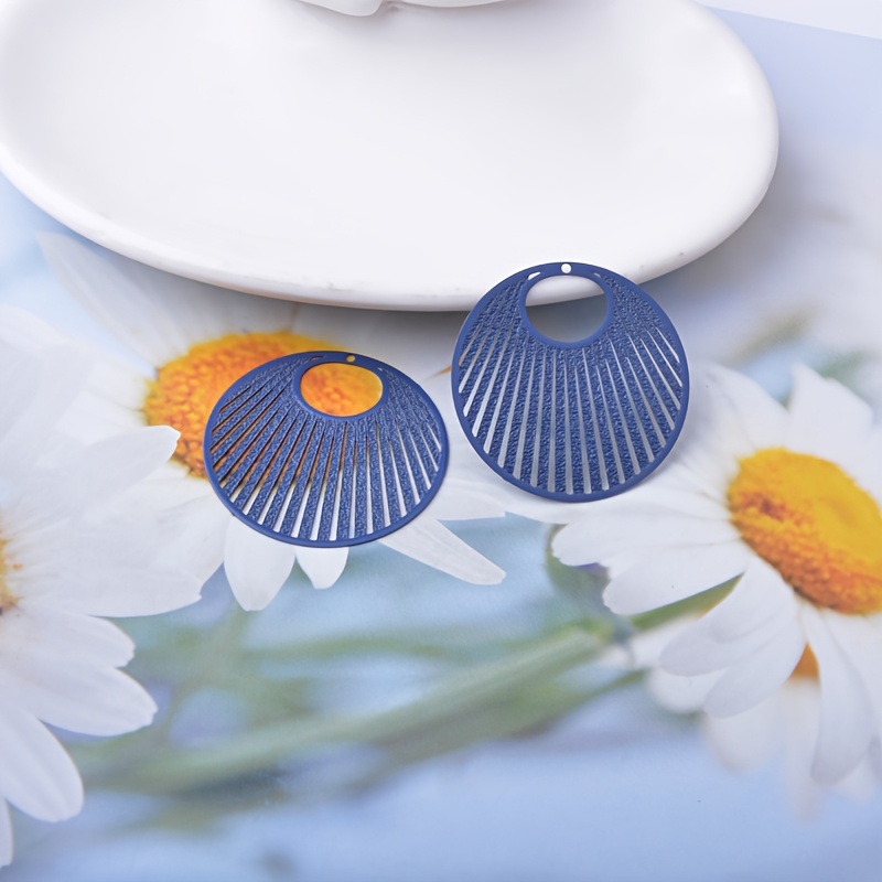 10pcs Round Hollow Fan-Shaped Copper Alloy Charms Set