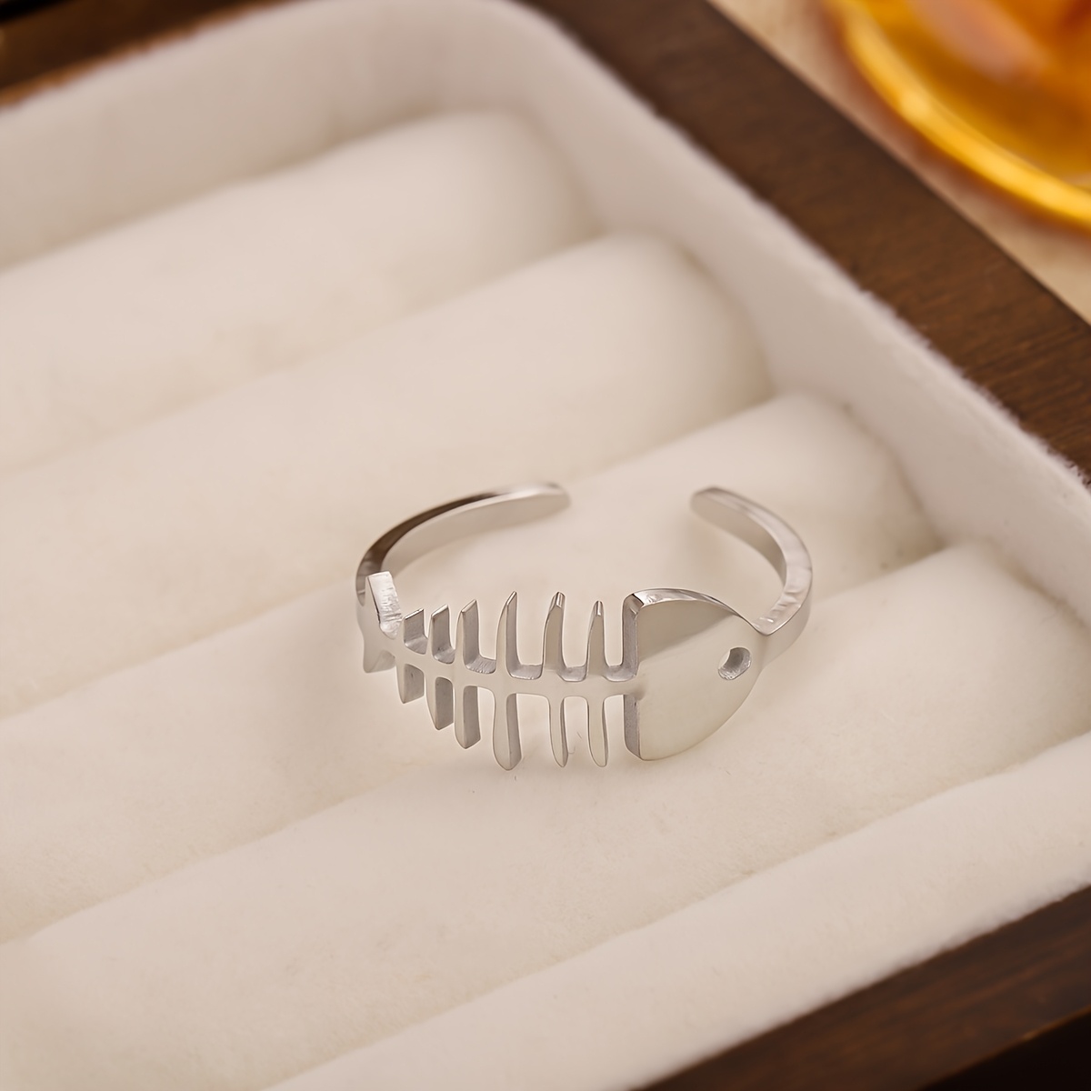 TEMU Anello in acciaio inossidabile con di pesce , design , materiale resistente allo sbiadimento, accessorio elegante e di tendenza per l'uso da