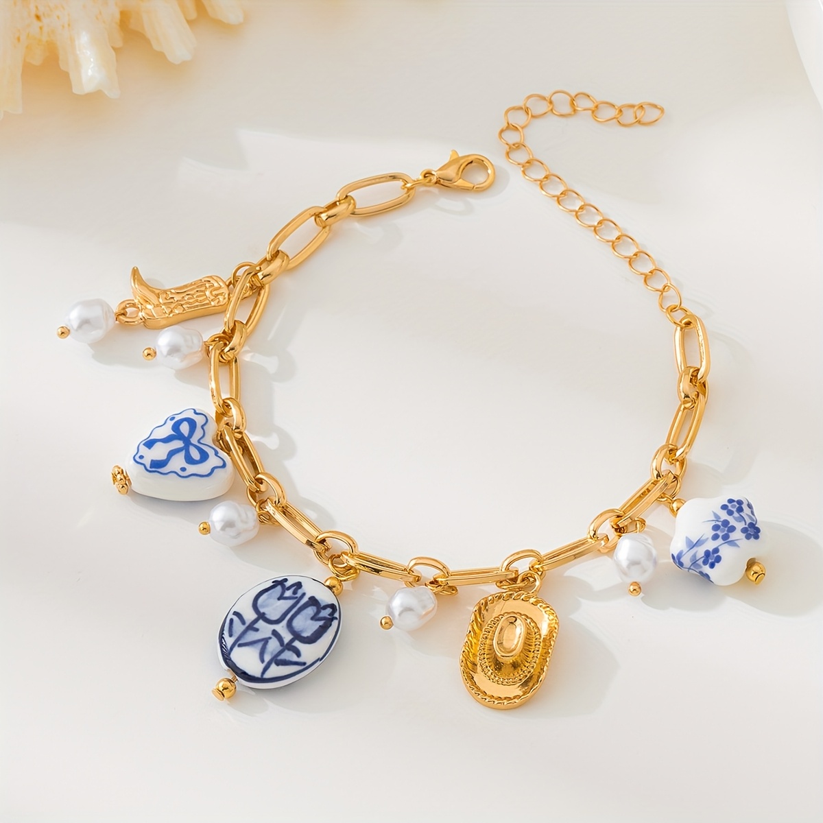 E-shop Elegantes Keramik-Blumenherz-Stiefelhut-Armband für Damen, Tägliches Geschenk und Urlaubstragen geeignet, Jedes Tulpenmuster Handbemalt, kann
