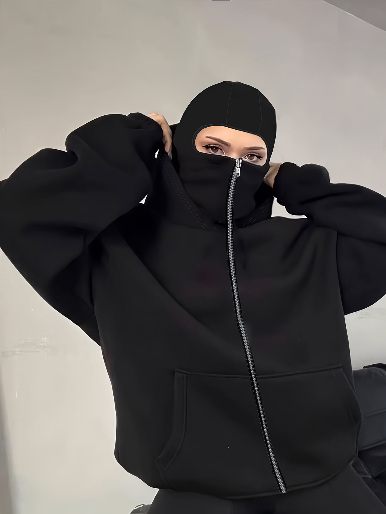 theredthread S callifur zip hoodie black