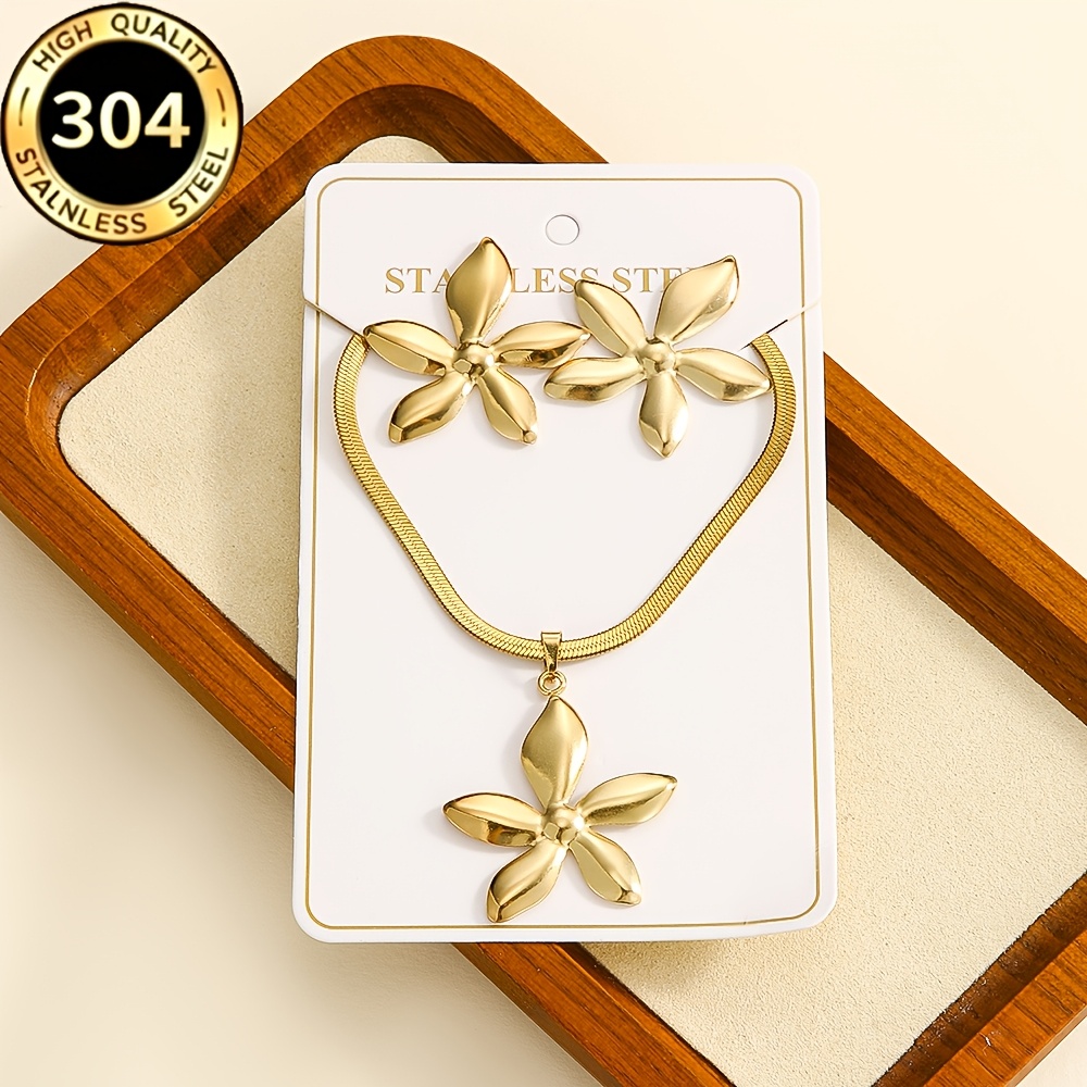 3pcs Flower, Star, and Geometric Stud Earrings and Necklace Set