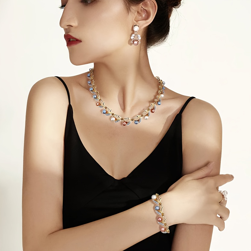 Korea Pearl Necklace Bracelet Earrings 3 Pieces Set, Fashionable And Fresh, Trend Forward, High-end Atmosphere. Used For Bridal Gowns, Multi-functional Accessories That, Mother'S Day