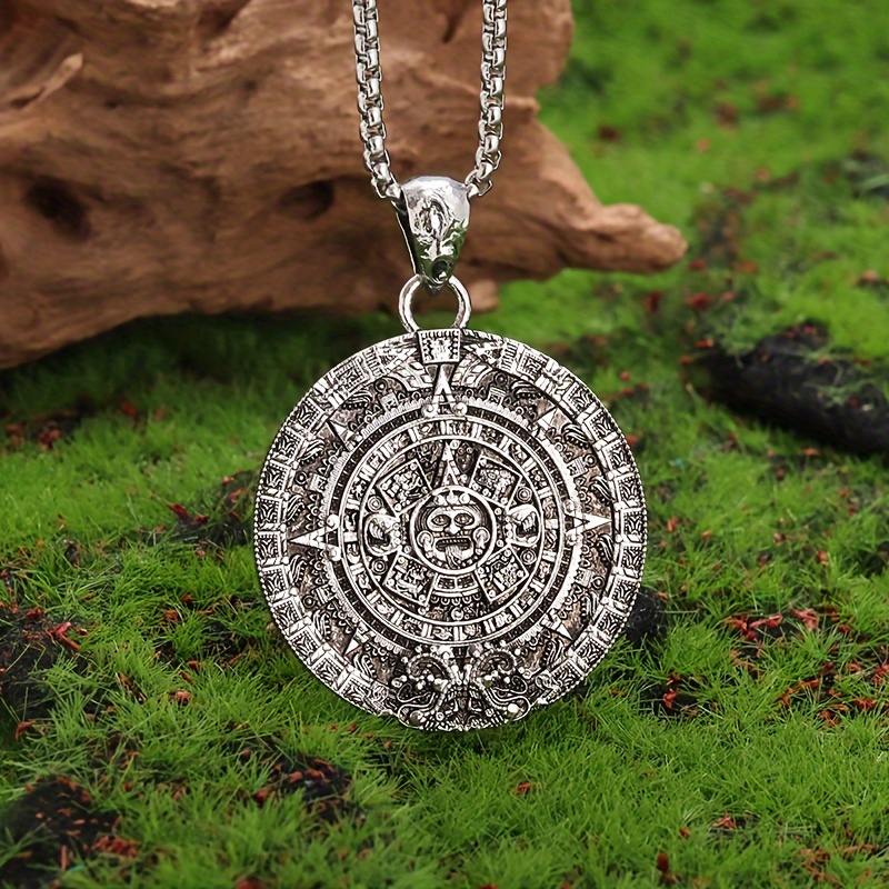 

Unisex Fashion Aztec Mayan Sun Calendar Pendant, Elegant Retro Style Ethnic Necklace