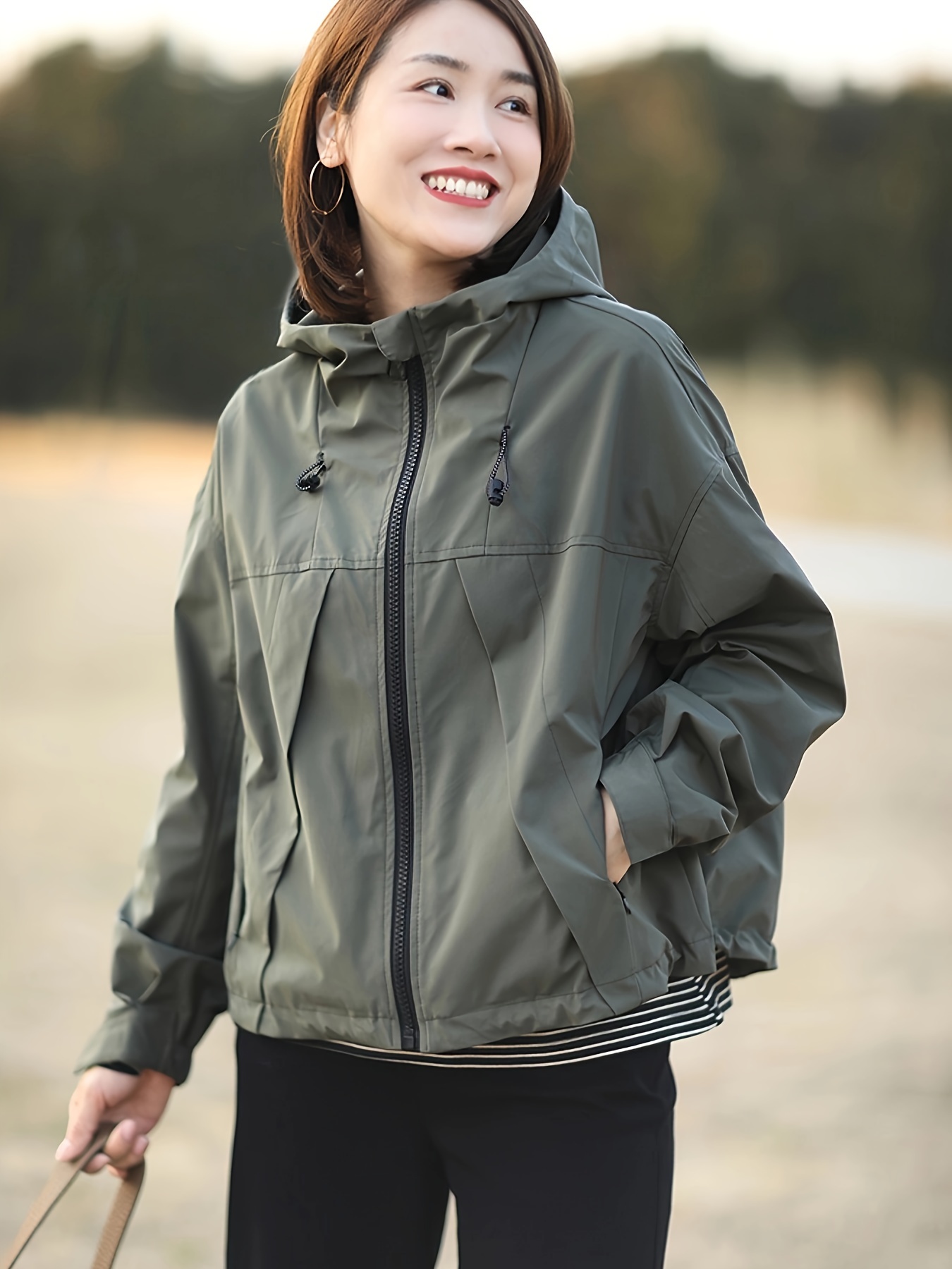 1pc Women'S Casual Short Hooded Jacket, 100% Polyester Solid Color  Lightweight Windbreaker, Non-Stretch Woven Fabric, Zippered Spring/Fall  Outerwear
