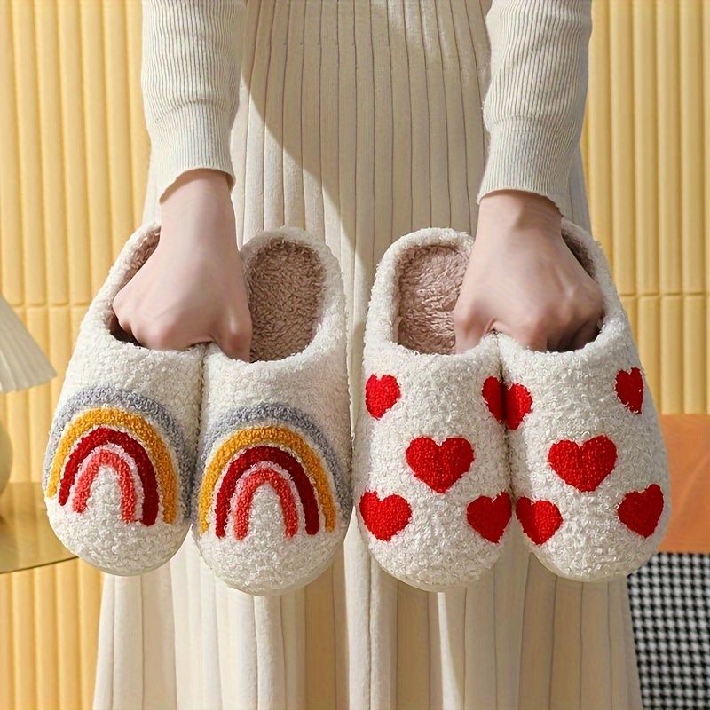 

New Plush Warm Slippers For Winter Valentine's Day, Featuring Embroidered Designs And A Soft Tpr Non-slip Sole, Indoor And Quiet Wear.