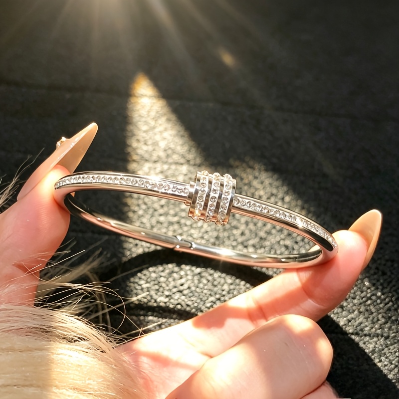 3pcs Minimalist Stackable Stainless Steel Bracelet Set, Heart Bangles