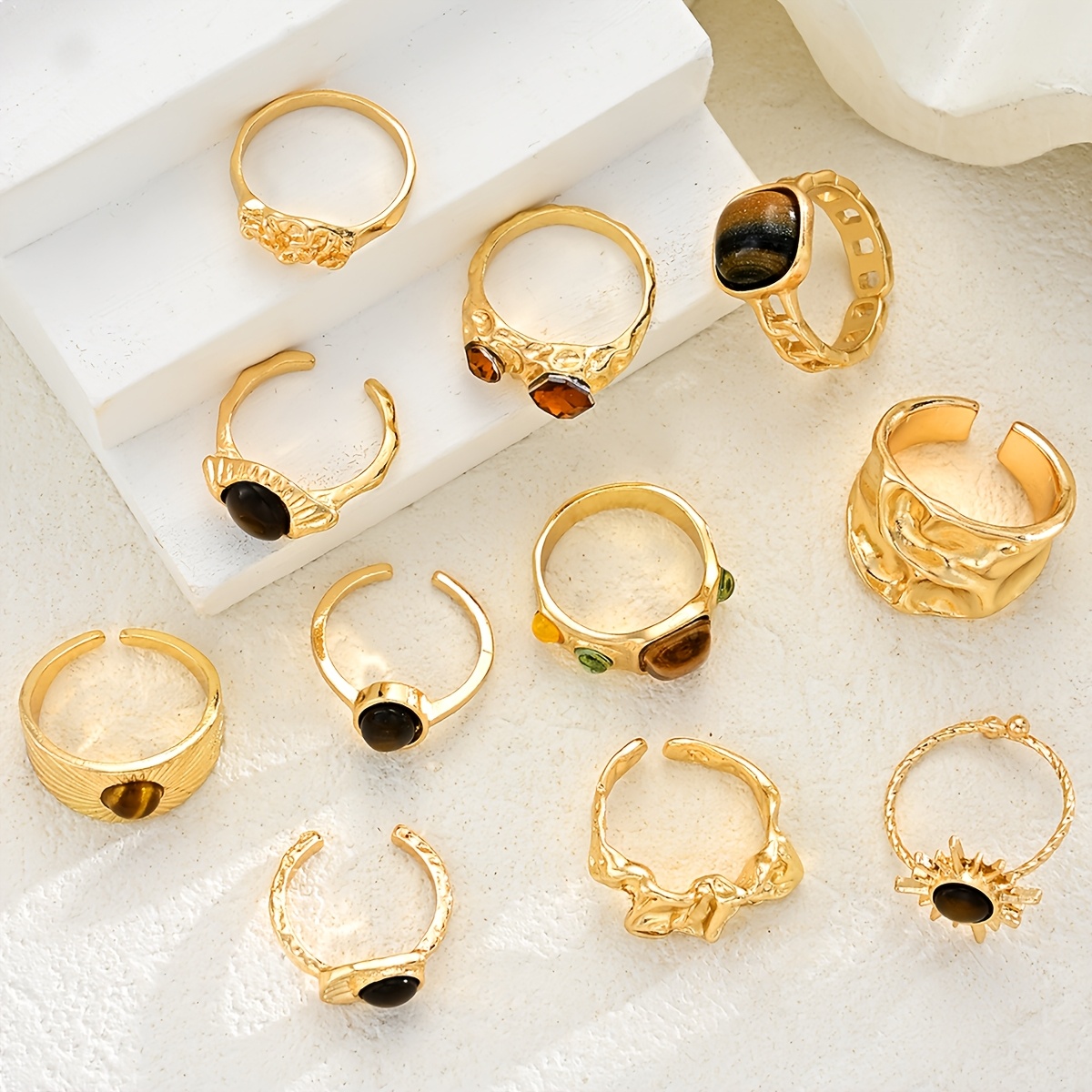 TEMU Juego de 11 anillos de personalidad a para mujer, elegante, lujoso y con estilo Old Money, juego de anillos de banda ancha con pliegues