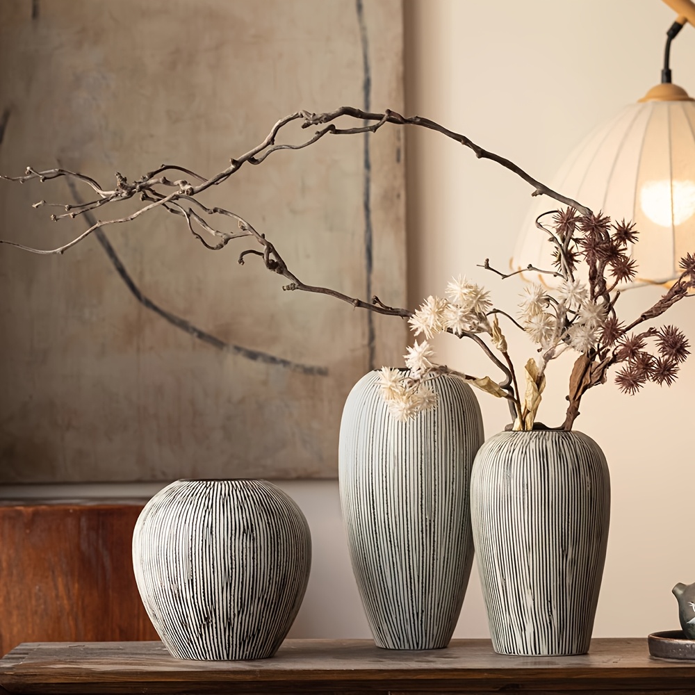 Gestreifte Keramikvase | Vase im Landhausstil aus Tonwaren