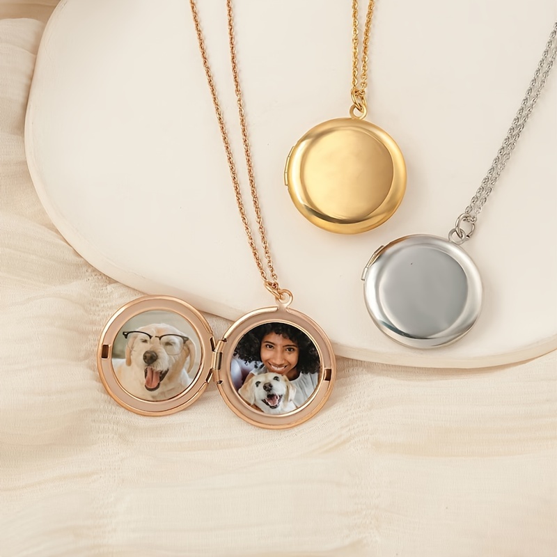 

Custom Locket Family Pictures Personalized Photo Necklace, Creative Lovely Versatile Daily Wear Women Mother's Day Jewelry Gift