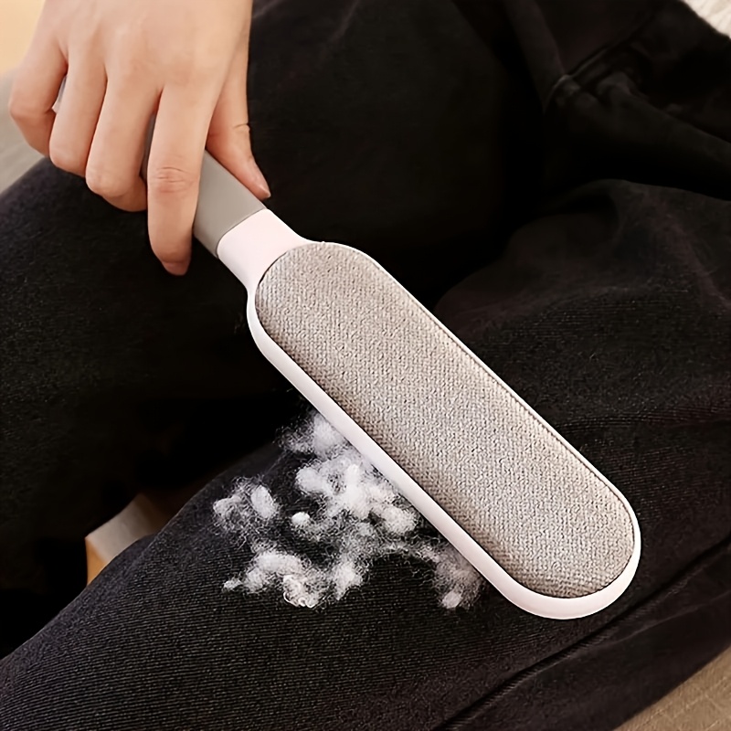 1 multi functional reusable duster brush two sided pet hair remover manual electrostatic fluff brush for cat hair clothing sofas furniture bedding and carpet cleaning plastic no electricity required living room use details 0