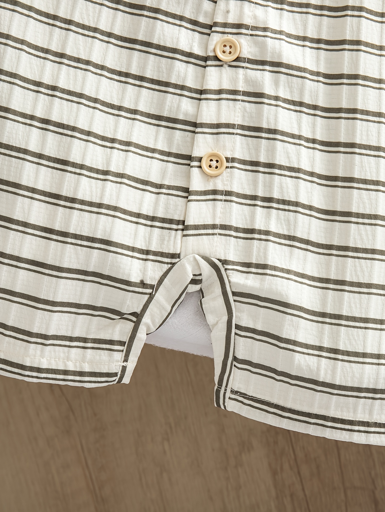 Baby boy striped shirt fabric detail