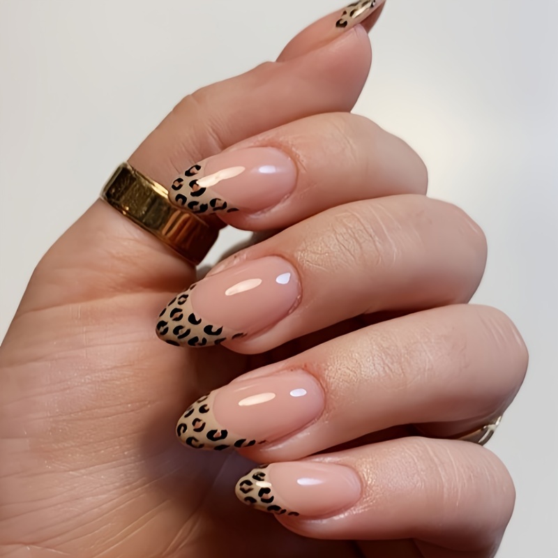 

Autumn And Winter Leopard Print French Fake Nails Medium And Long Nails European And Art