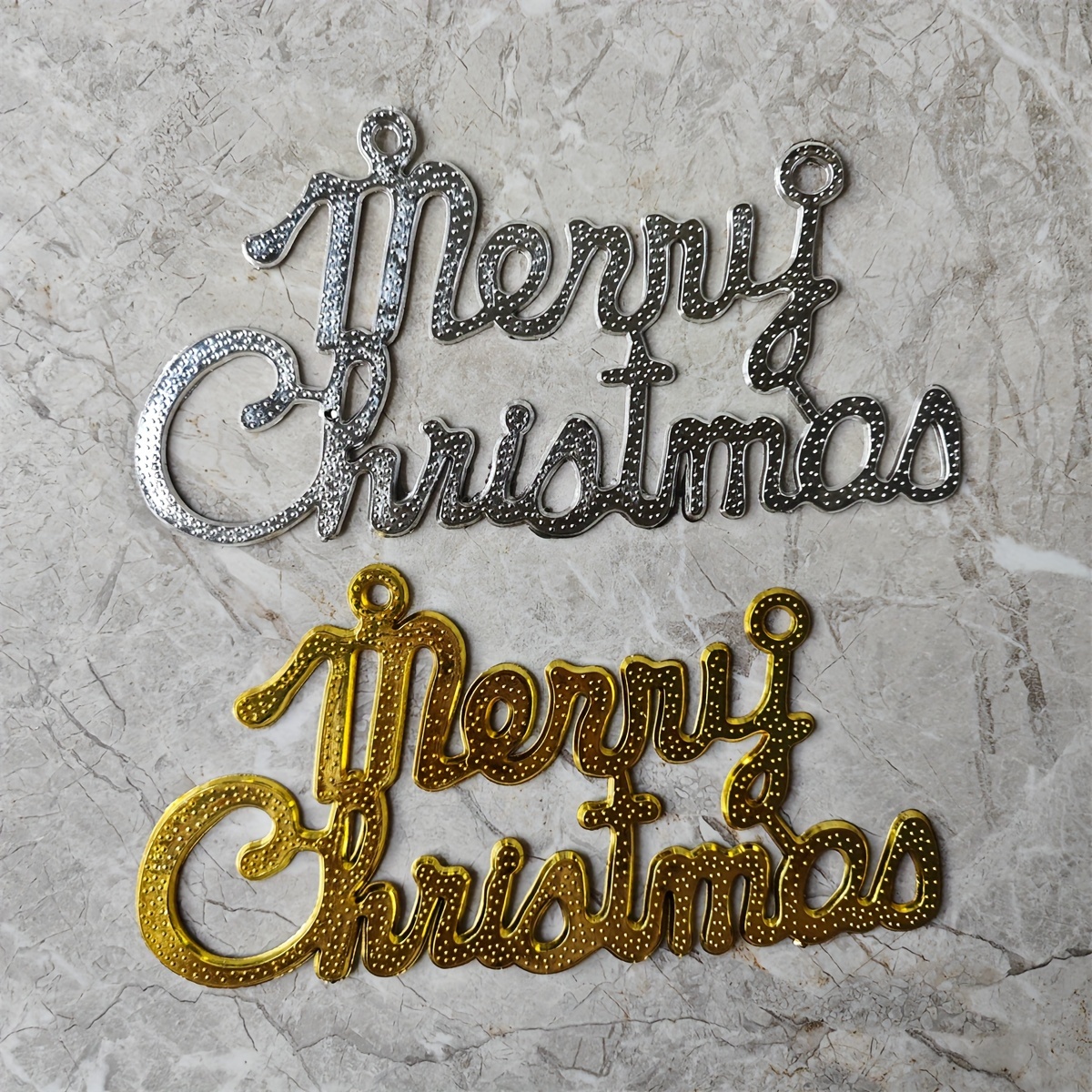 Christmas Hanging Sign Sparkling Tree & Wreath Festive Decor