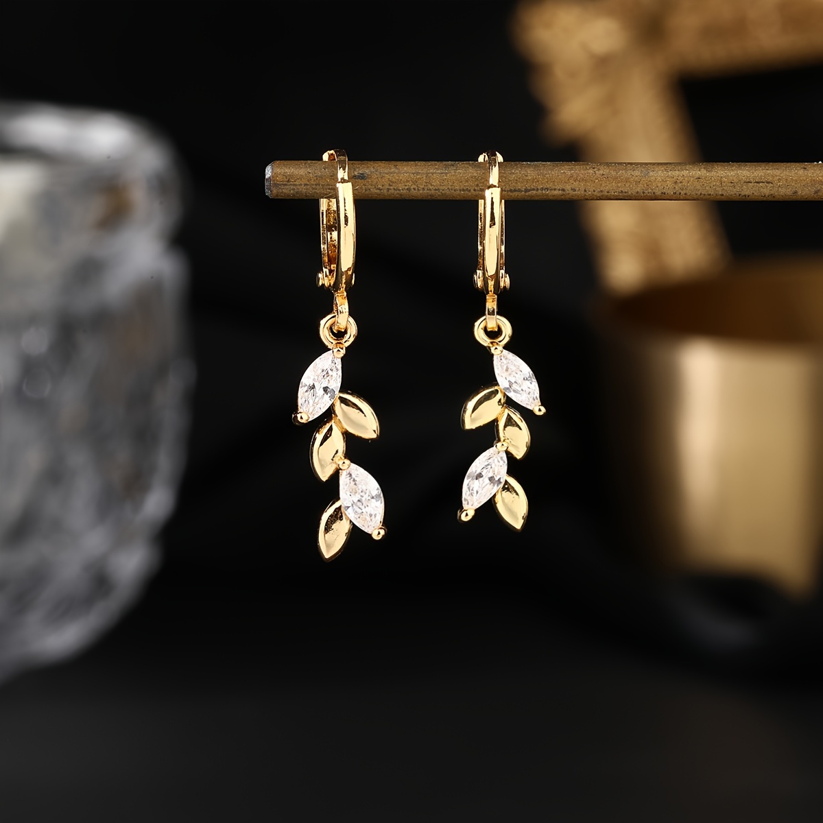

1 Pair Dangle Earrings, Minimalist Pastoral Style With White Zirconia, Fashionable Hinge Hoops For Elegant Accessory