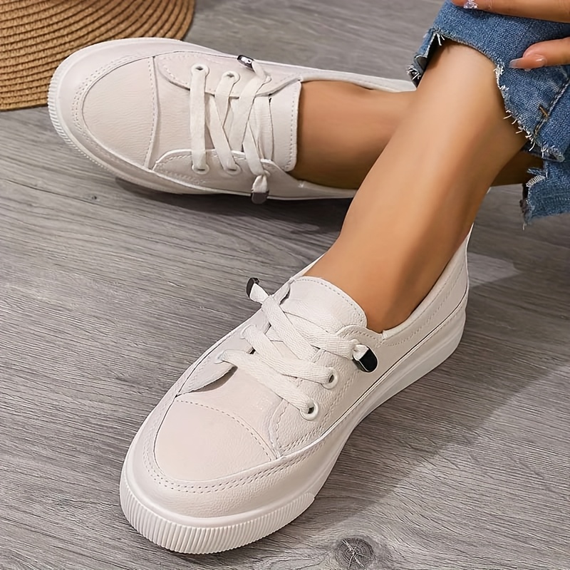 Image of Women's Version Casual Sneakers Feature An Structure. Casual Shoes Boast An High-end Casual Look And Daily Occasions, Ideal Women's Athletic Footwear., Women Shoes