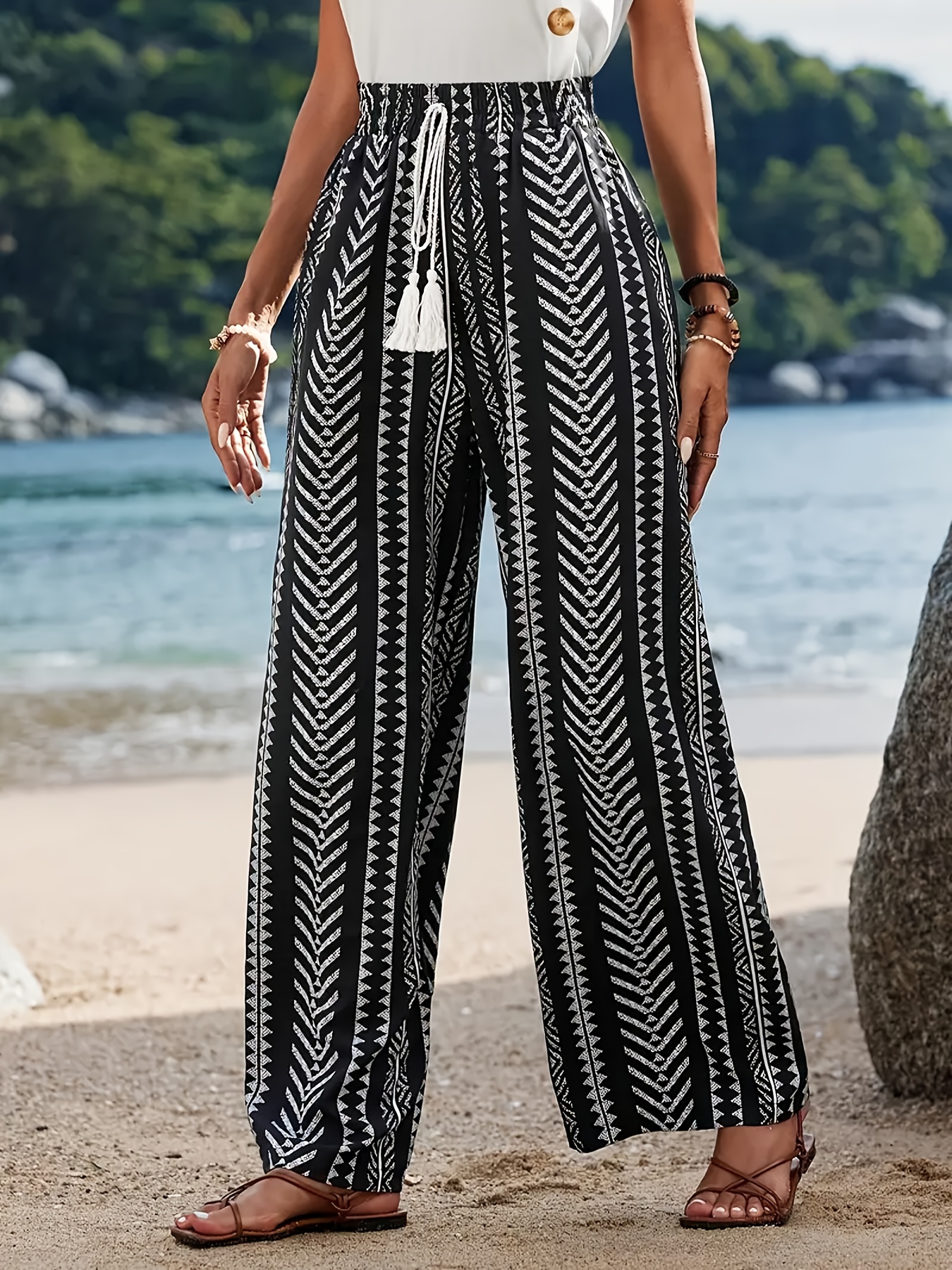 パンツ INDIVIDUAL GEOMETRIC PATTERN PANTS Jacquard Geometric Print Slim Fit Pants | Joseph Ribkoff