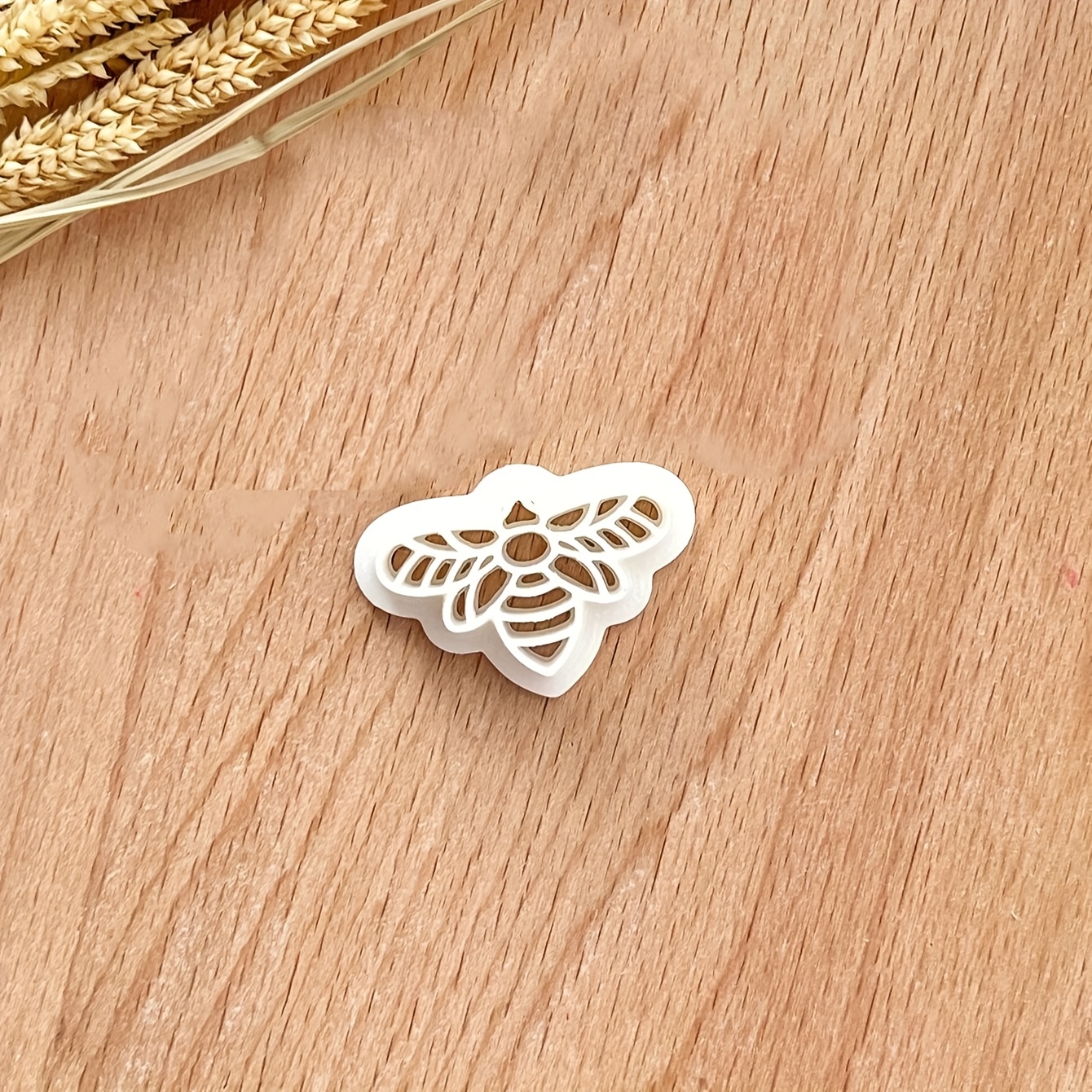 TEMU Bee Clay Earring Cutters For Polymer Clay Jewelry Making, Polymer Clay Earring Making Tools, Polymer Clay Cutter, Clay Jewelry Making Kit, Clay