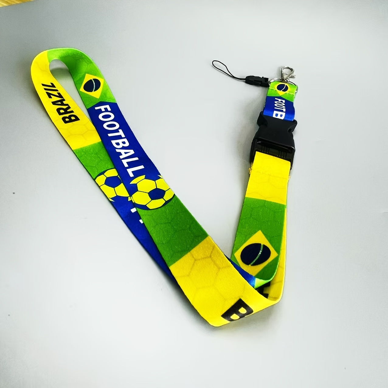 TEMU 1pc Cordon de cou pour badge avec drapeau brésilien, à prise amovible, durable et ne se décolore pas facilement