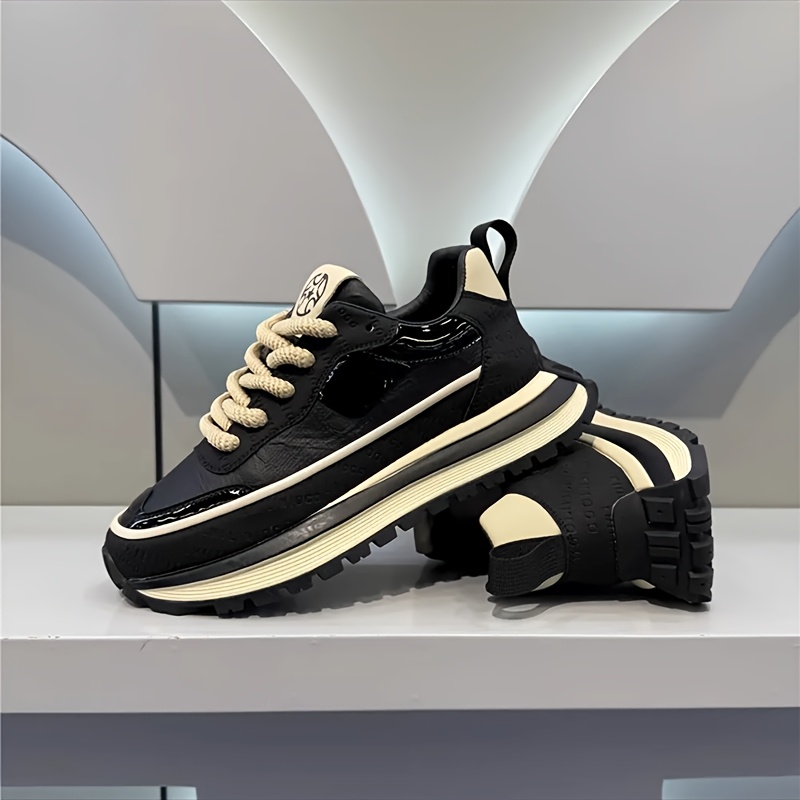 Image of High Aesthetic Fashion Trendy Men's Breathable Lightweight New Thick-soled Men's Shoes Casual Height-increasing Athletic Shoes