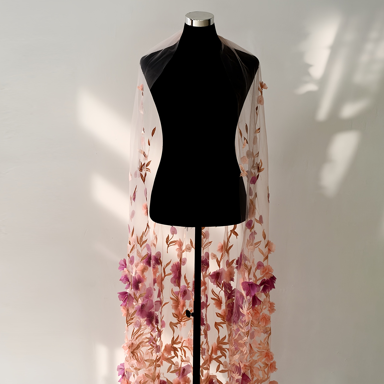 1ta chiroyli romantik to'y qizlar voil, faqat qo'l yuvish uchun, naylon, gul bezaklari bilan, tashqarida maysazda marosim uchun fotosurat atributi, m105 tafsilotlari 4