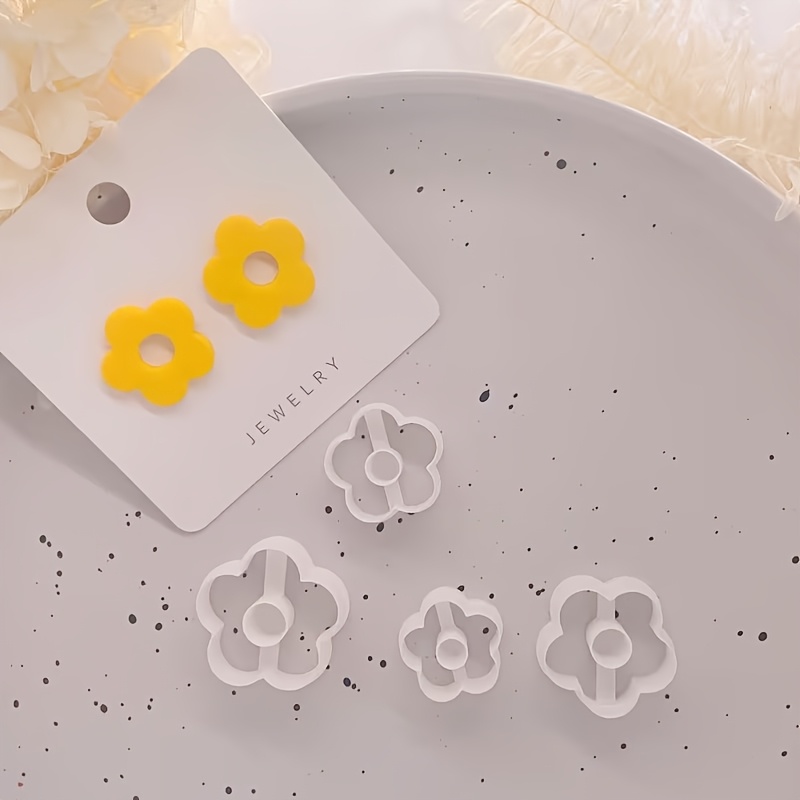 TEMU 4 piezas de molde cortador de arcilla con forma de flor para hacer joyas DIY, moldes de plástico para manualidades con formas de flores y