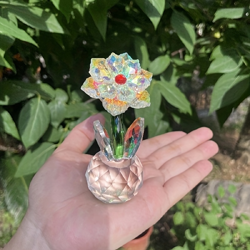 TEMU A Crystal Sunflower Figurine, Made Of Glass, Perfect For Valentine's Day Gifts, Wedding Presents, Or As A Decorative Sun Catcher, Small Gift