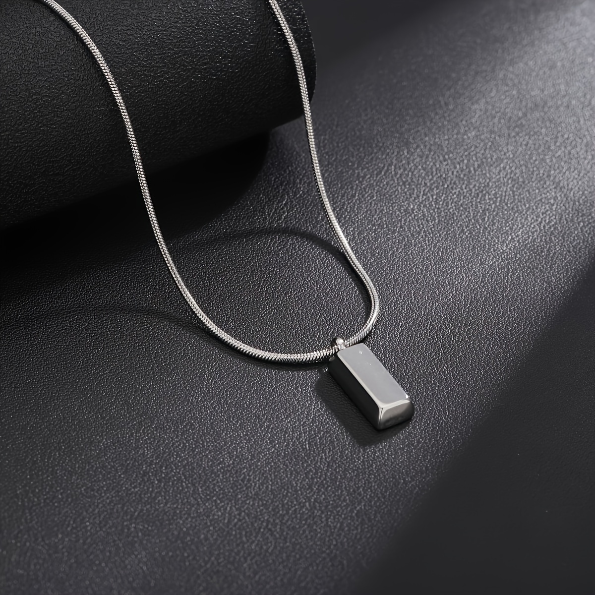 Image of New Style Of Small Square Tag Necklace For Men's Trendy Hip-hop Niche Design Sense Personality Fashionable And Versatile Men's Jewelry Suitable For Daily Wear And Gifts