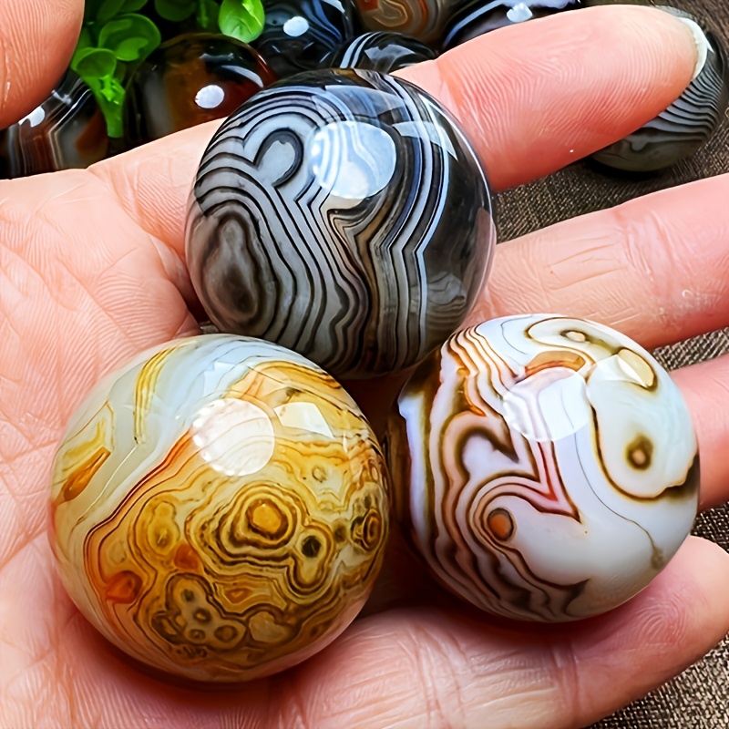 

Funaya 1pc 3cm Natural Agate Ball Decoration To Send Friends , Natural Stone, May Irregular And Small , Random Delivery