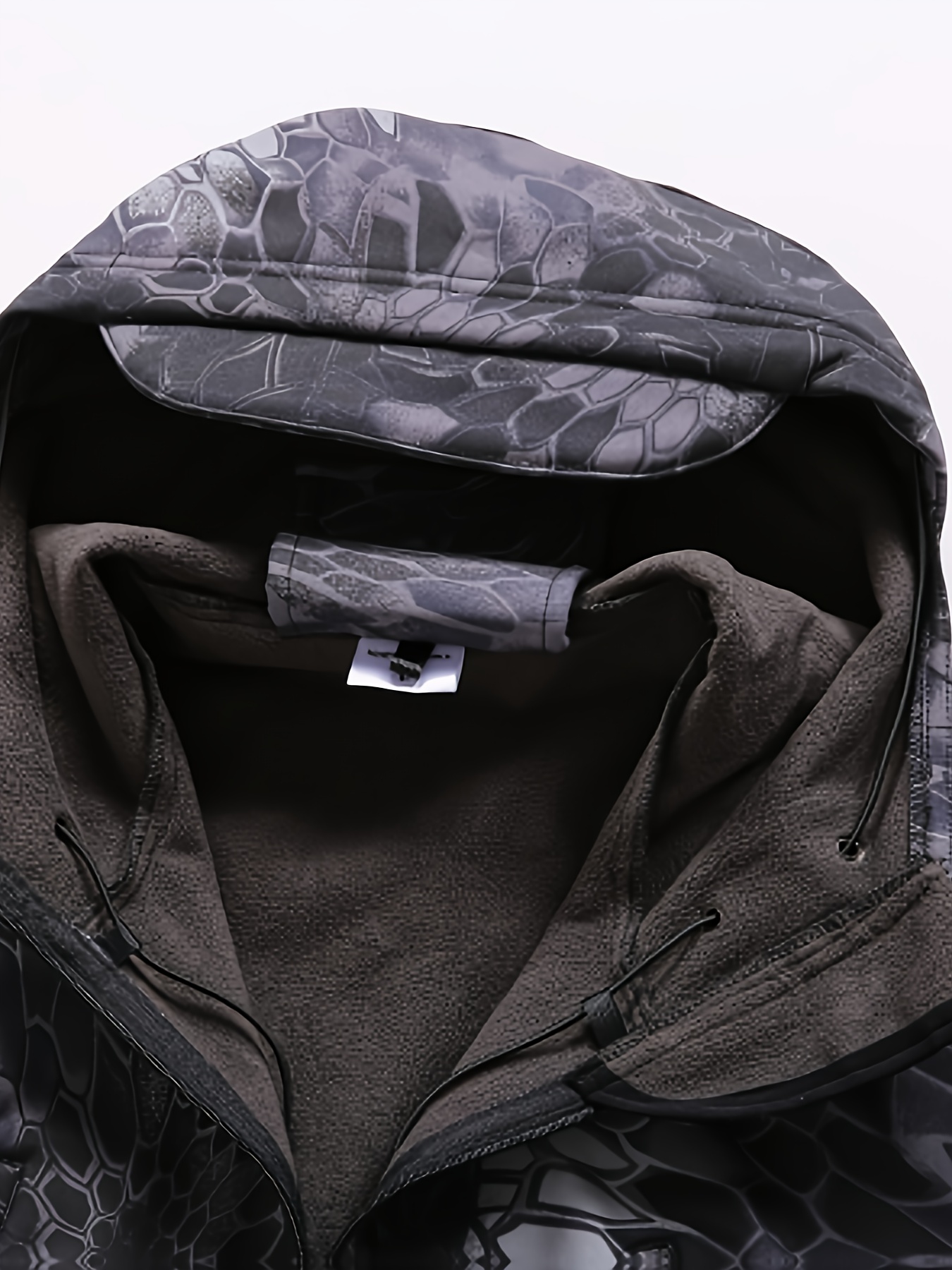 Men's Outdoor Fleece-Lined Softshell Jacket, Windproof & Tear-Resistant
