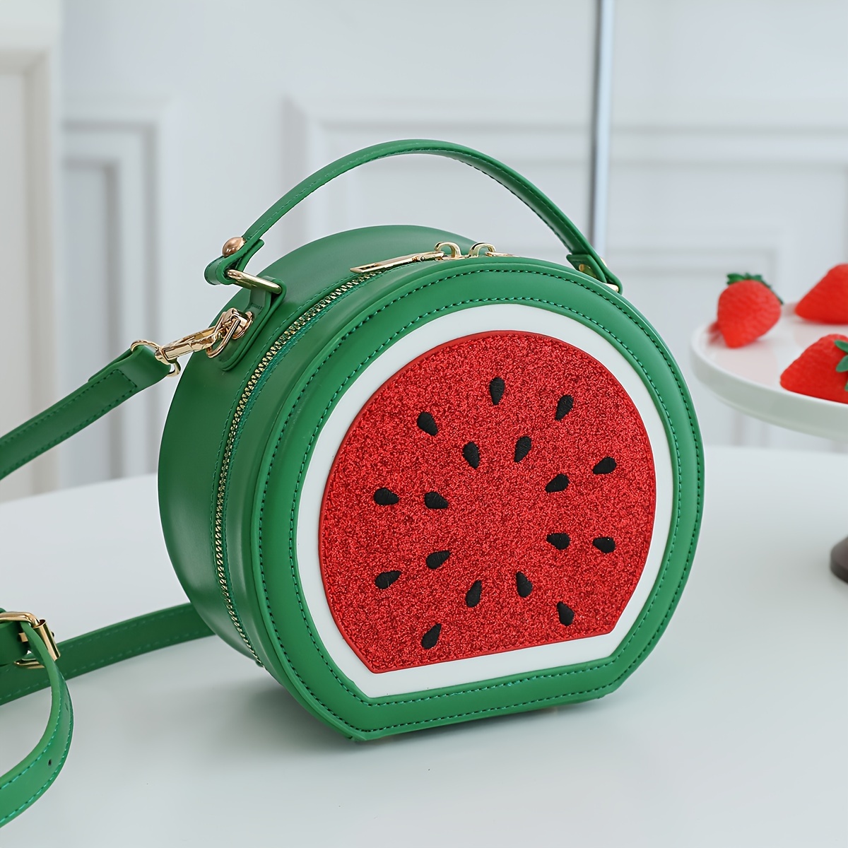 

Y2k Watermelon-shaped Crossbody Bag For Women, Fashionable Green Leather With Sequins, Adjustable Strap, Zip Closure, , Shoulder Bag