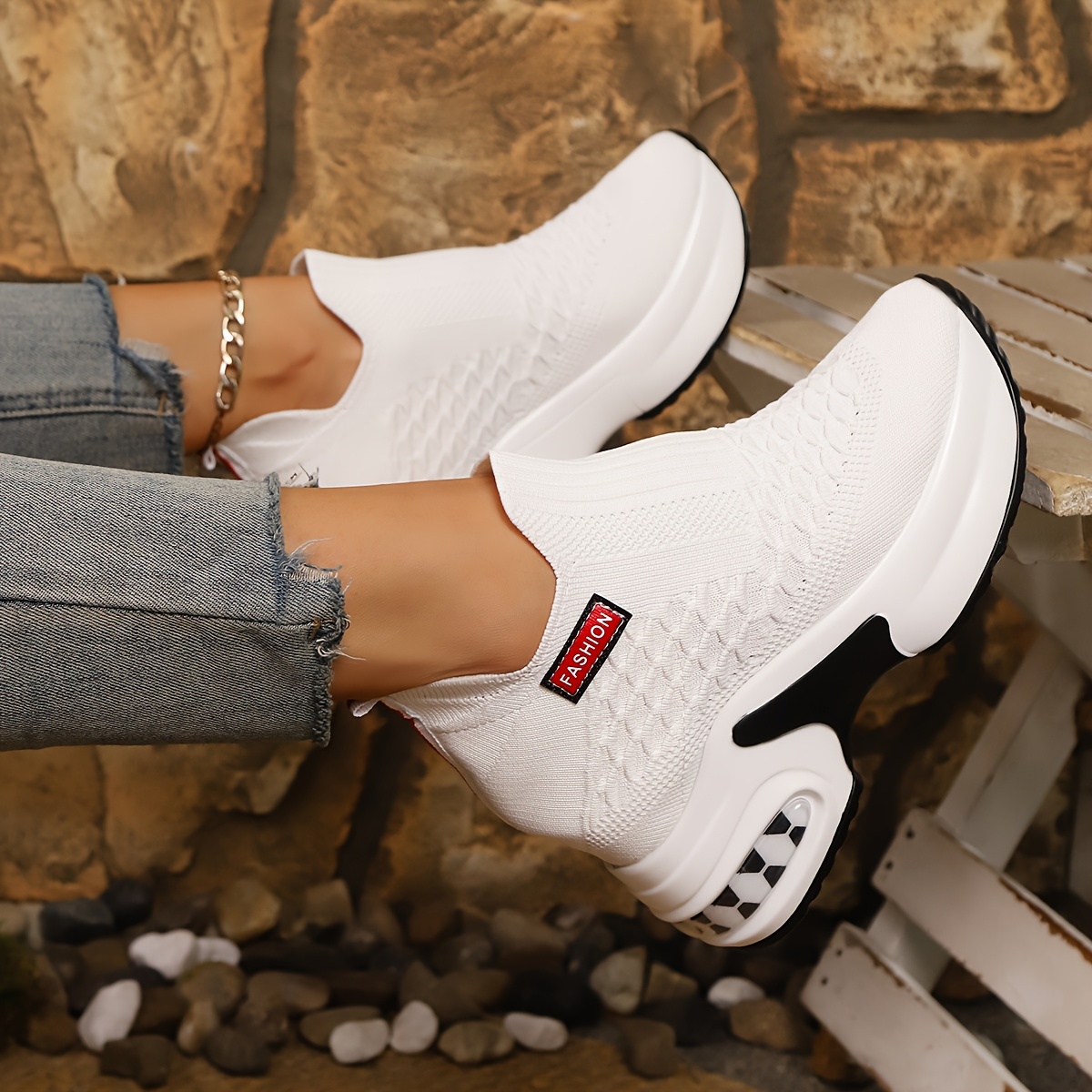 Image of New Knit Mesh Fashion Thick-soled Breathable Height-increasing Shoes, Women Shoes, Sneakers