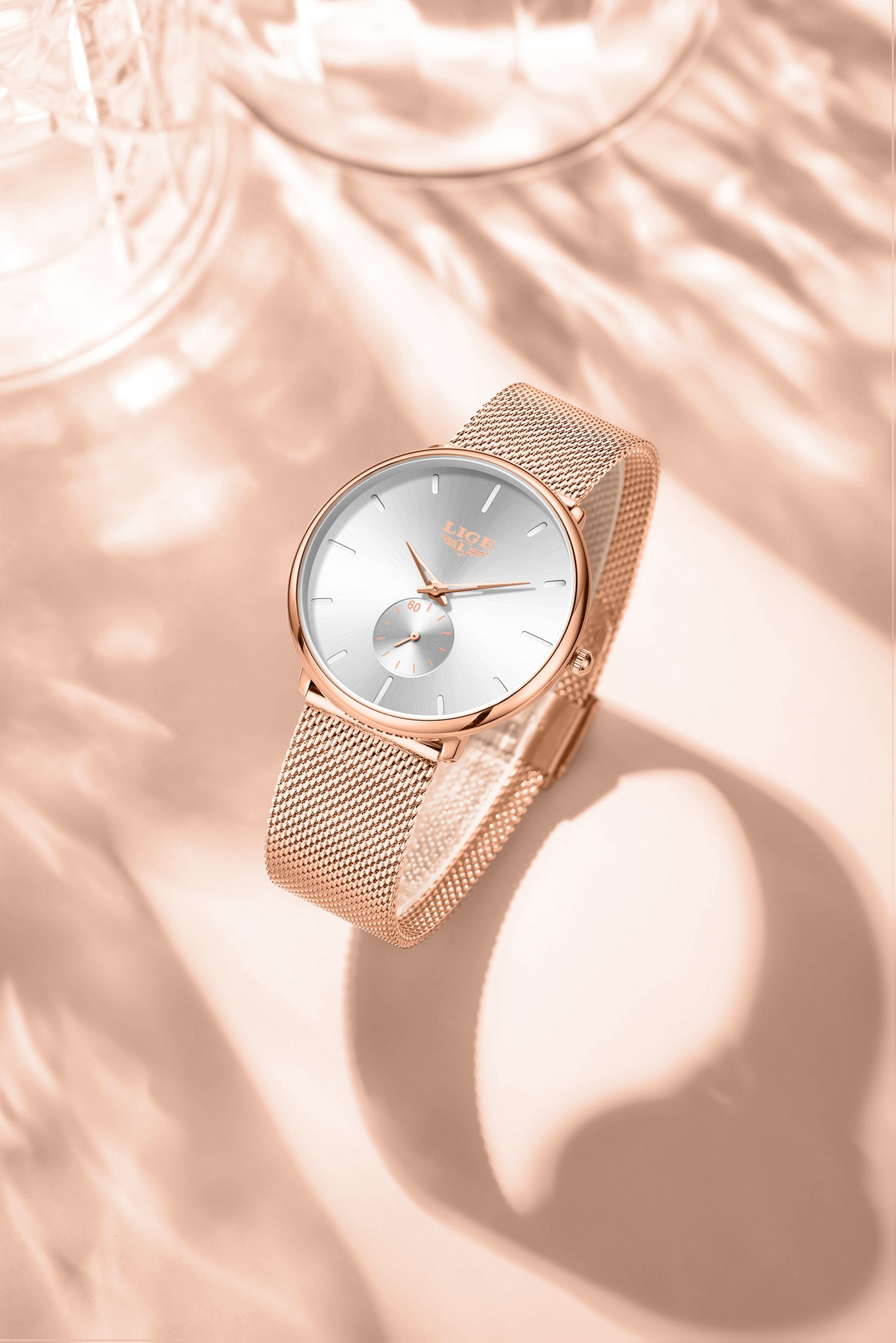 LIGE Timepieces Feature a Stylish Round Quartz Design, Embodying a Easy Yet Classic Three-Hand Style. This Watch Is Perfect for Women, Available in White, Blue, And Black. It Seamlessly Blends Business Casual with Sporty Elegance