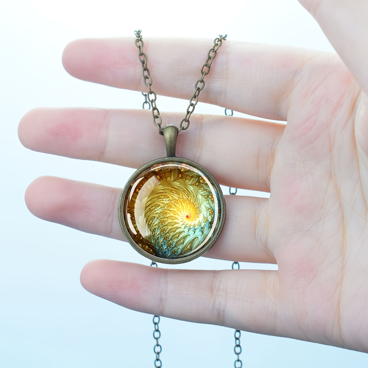 Women's Floral Pattern Round Pendant Necklace, Statement Gift