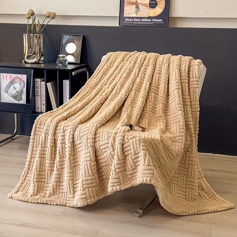 1 luxurious milk velvet jacquard blanket with geometric pattern soft warm beige friendly suitable for use in autumn and winter suitable for bedrooms and guest rooms sofa the perfect christmas gift sofa throw blanket bedroom Product details 7