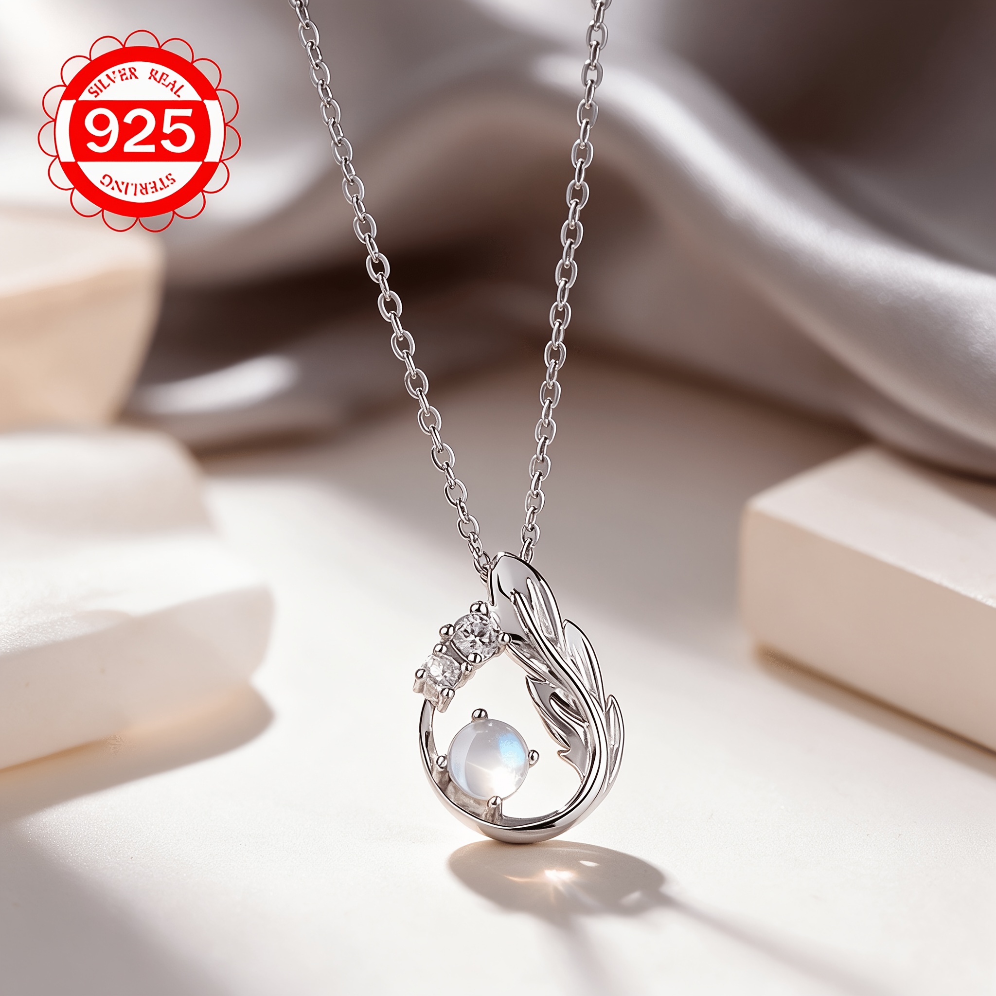 Women's Minimalist Irregular Leaf Cutout Pendant Necklace